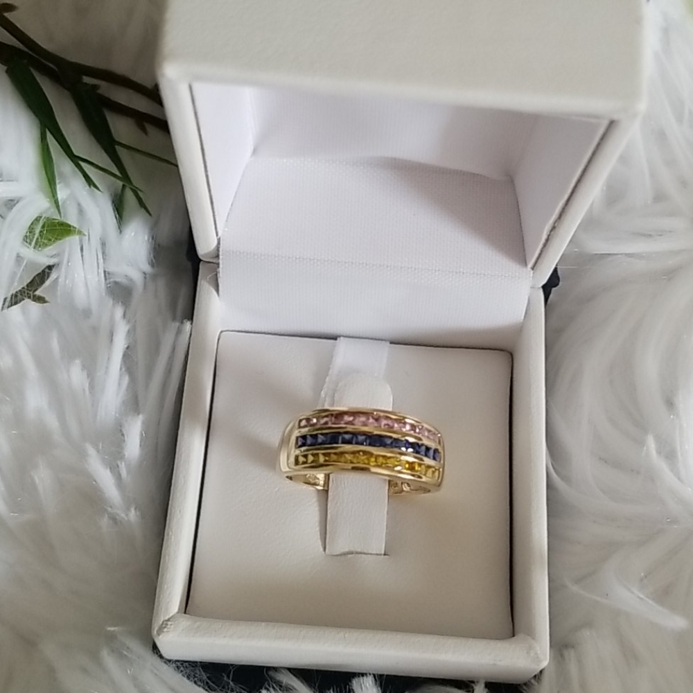 10k gold colors of sapphire band ring size 7.5